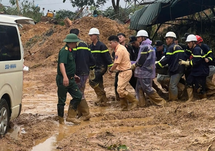 Hà Giang: Tìm thấy thêm một thi thể trong vụ sạt lở ở huyện Bắc Quang